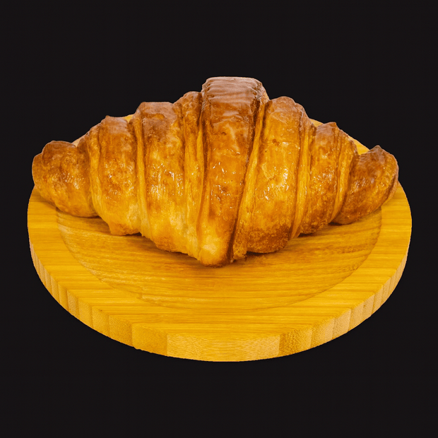 Freshly baked croissant by Baekri