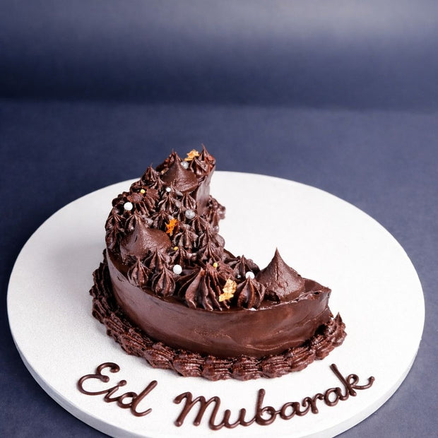 Moon Shaped dutch truffle pastry - BAEKRI
